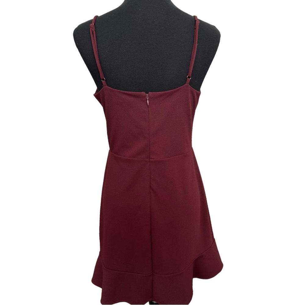 Express Maroon Cocktail Dress. Women’s size Medium - Picture 3 of 8